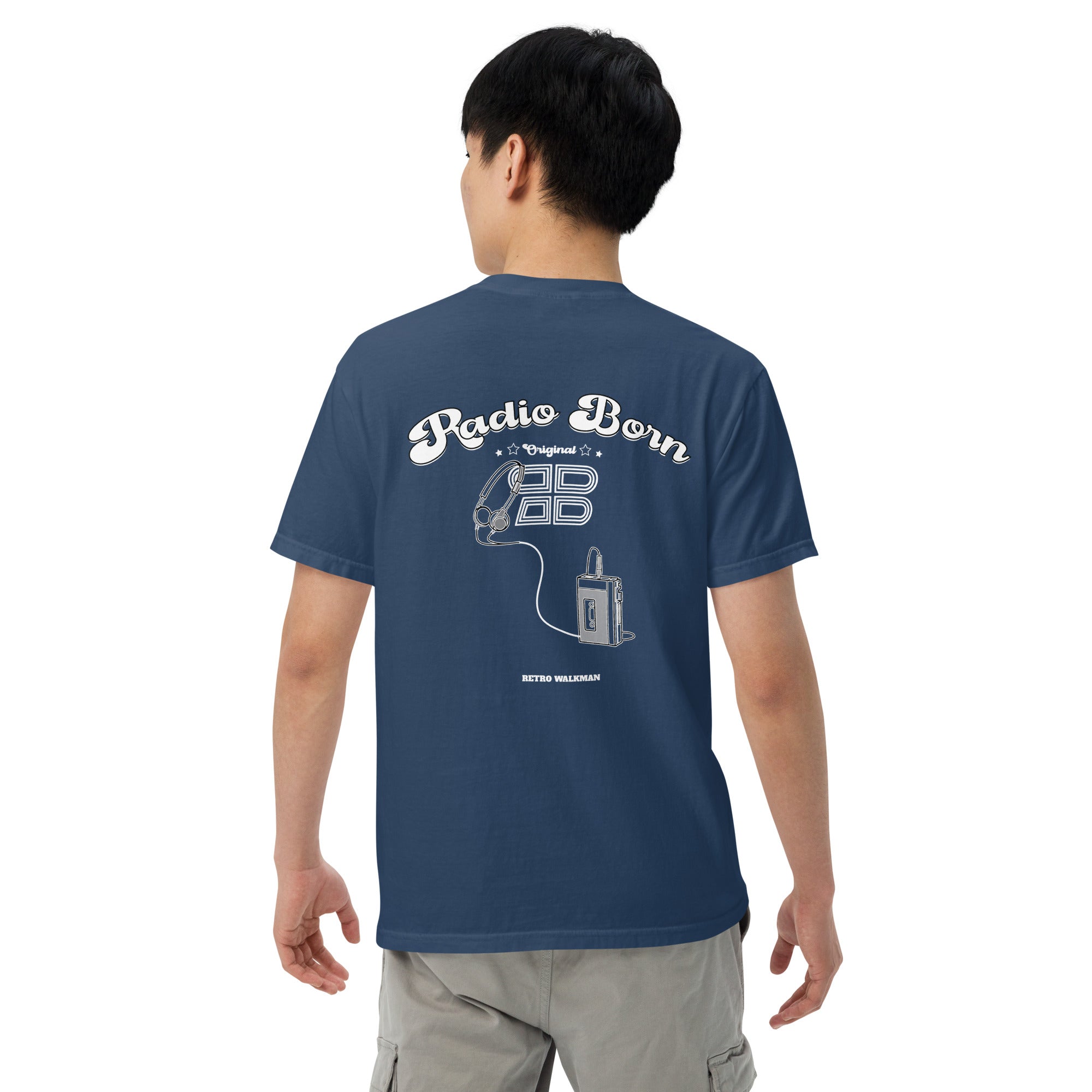 RETRO WALKMAN - LIGHTWEIGHT, HIGH QUALITY T-SHIRT